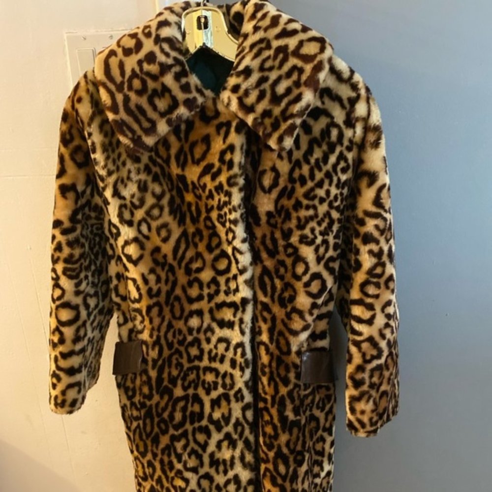 Vintage Very high quality faux fur coat leopard cheetah print